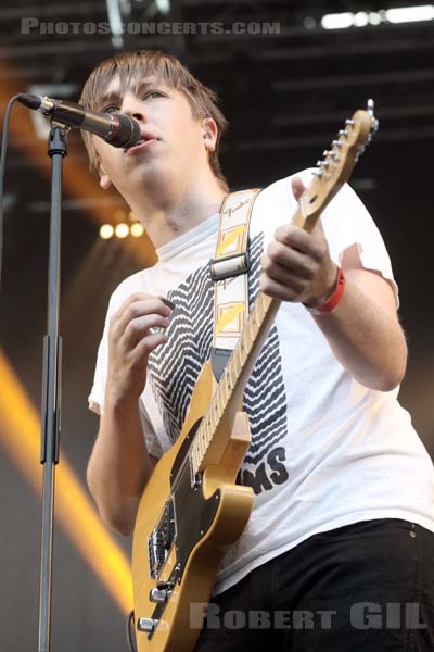 DRENGE - 2015-06-23 - PARIS - Place de la Republique - 
